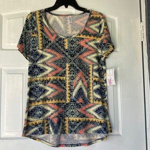 New LuLaRoe short sleeve blouse size M